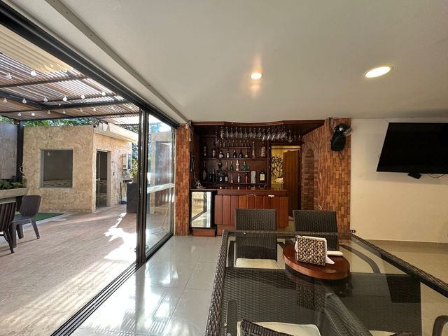 Casa en El Poblado, Cola del zorro