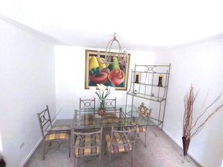 DEPARTAMENTO,  AMOBLADO 3 DORM, 100 MTS Mañosca, $ 680,00 INC ALICUOTA