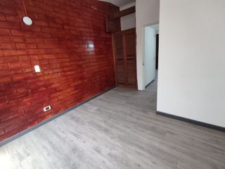 Foto 8 de CASA EN VENTA AURES II C-251