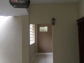 Foto 7 de CASA CON USO DE SUELO COMERCIAL EN VENTA EN KENNEDY NORTE
