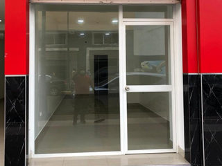 Foto 3 de ALQUILO LOCAL EN ZONA ESTRATÉGICA - COMERCIAL