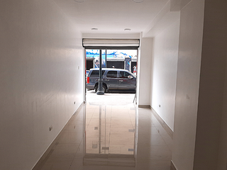 Foto 4 de ALQUILO LOCAL EN ZONA ESTRATÉGICA - COMERCIAL