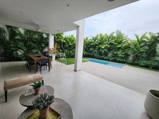 Foto 20 de Isla Mocoli, Alquiler de Hermosa Casa Amoblada con Piscina