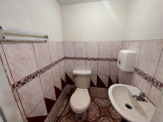 Foto 9 de ALQUILER DE LOCAL CERCA DE COMISARIATO LA TRONCAL