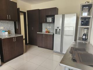 ALQUILER DE DEPARTAMENTO AMOBLADO EN URBANIZACION TERRANOSTRA  (JP)