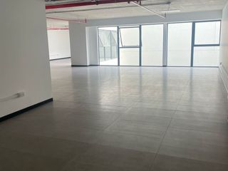 Foto 4 de ALQUILO OFICINA ESTRENO EN EDIFICIO EMPRESARIAL DE BARRANCO US$ 3,804 DÓLARES