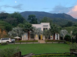 Alquiler por Dias en Finca Amoblada, Villa Linda