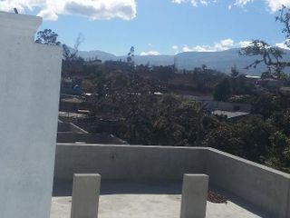 Casa de Oportunidad en Venta Totalmente Independiente, Puembo