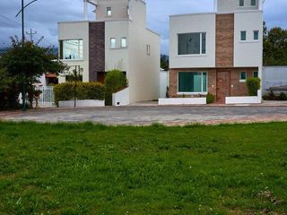 Foto 2 de Casa de Oportunidad en Venta Totalmente Independiente, Puembo