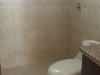 Foto 18 de Casa de Oportunidad en Venta Totalmente Independiente, Puembo