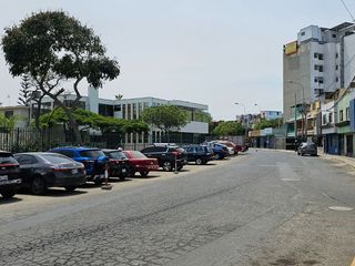 Foto 10 de Se Vende Departamento en 2do Piso Frente a Av Las Américas - La Victoria