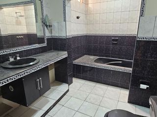 Foto 17 de Se Vende Departamento en 2do Piso Frente a Av Las Américas - La Victoria