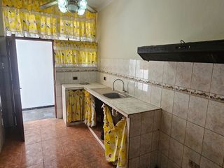 Foto 21 de Se Vende Departamento en 2do Piso Frente a Av Las Américas - La Victoria