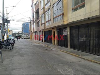 Terreno en venta- Centro de Chiclayo - 7 de enero C.Rivera