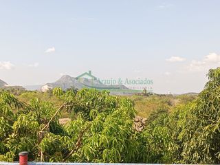 Foto 9 de VENDEMOS HERMOSA FINCA CON ARBOLES FRUTALES Y LAGO.