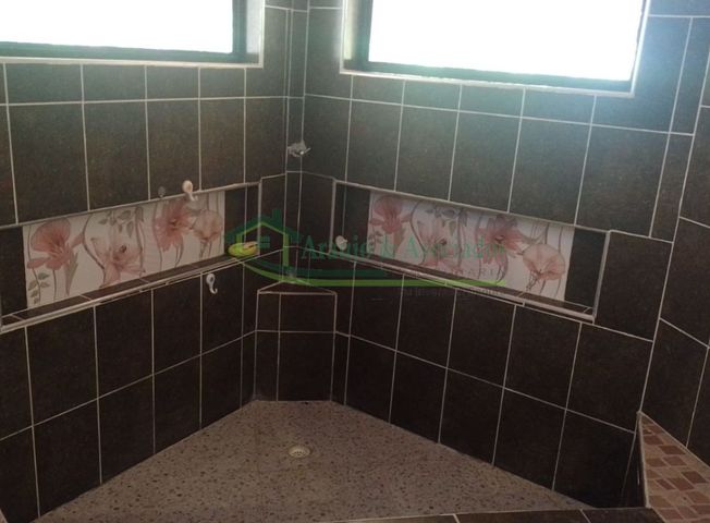 place photo 48