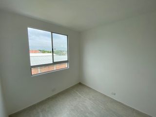 Foto 14 de Venta de apartamento en Conjunto Residencial Alameda Alto