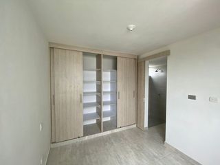 Foto 18 de Venta de apartamento en Conjunto Residencial Alameda Alto