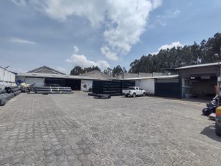 Foto 7 de VENTA DE BODEGAS ALTO IMPACTO Y EDIFICIO DE OFICINAS - AVE. ELOY ALFARO CERCA BUSES CARCELEN