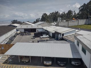 Foto 2 de VENTA DE BODEGAS ALTO IMPACTO Y EDIFICIO DE OFICINAS - AVE. ELOY ALFARO CERCA BUSES CARCELEN