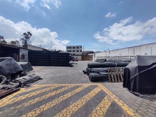 Foto 4 de VENTA DE BODEGAS ALTO IMPACTO Y EDIFICIO DE OFICINAS - AVE. ELOY ALFARO CERCA BUSES CARCELEN