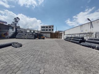 Foto 6 de VENTA DE BODEGAS ALTO IMPACTO Y EDIFICIO DE OFICINAS - AVE. ELOY ALFARO CERCA BUSES CARCELEN