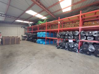 Foto 20 de VENTA DE BODEGAS ALTO IMPACTO Y EDIFICIO DE OFICINAS - AVE. ELOY ALFARO CERCA BUSES CARCELEN