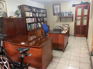 Foto 13 de Venta de casa en URB INgeniería ,SMP de 2 pisos en excelente estado