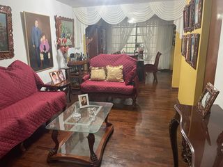 Foto 16 de Venta de casa en URB INgeniería ,SMP de 2 pisos en excelente estado
