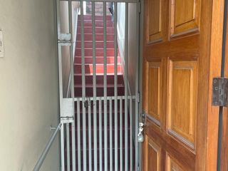 Foto 11 de Venta de casa en URB INgeniería ,SMP de 2 pisos en excelente estado