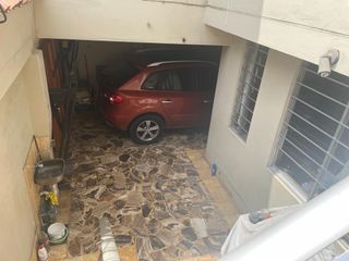Foto 3 de Venta de casa en URB INgeniería ,SMP de 2 pisos en excelente estado