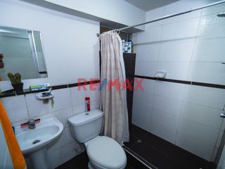 Foto 4 de Venta De Departamento En 2° Piso Urb. Las Quintanas De 78M2 A $ 70,000.