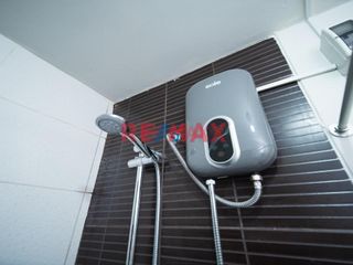 Foto 3 de Venta De Departamento En 2° Piso Urb. Las Quintanas De 78M2 A $ 70,000.
