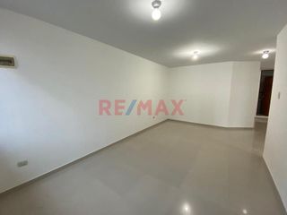 Foto 1 de Venta De Departamento En Santa Maria Del Pinar. ID:1026679