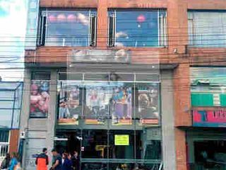 Foto 1 de SE VENDE EDIFICIO EN SAN FERNANDO BOGOTA