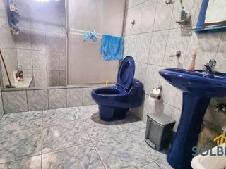 Foto 10 de Casa con amplio terreno cerca de la feria libre