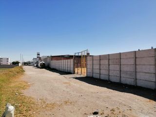 Foto 1 de EN VENTA TERRENO DE 3875 M2 EN LA AV. AVIACION , CERRO COLORADO