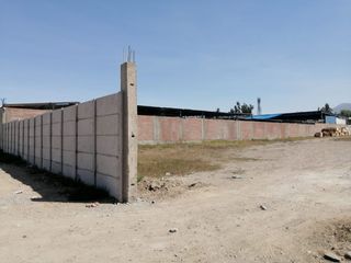 Foto 13 de EN VENTA TERRENO DE 3875 M2 EN LA AV. AVIACION , CERRO COLORADO