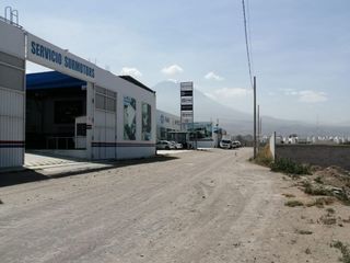 Foto 3 de EN VENTA TERRENO DE 3875 M2 EN LA AV. AVIACION , CERRO COLORADO