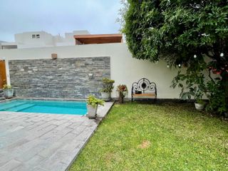 Impecable casa con piscina y 4 dormitorios en La Encantada de Villa  🏡✨