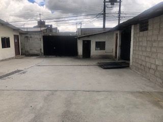 RENTO PROPIEDAD INDUSTRIAL 600m2, BODEGA/GALPON 200m2, OFICINAS, CARCELEN INDUSTRIAL, CENTRO NORTE DE QUITO