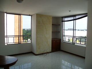 Foto 5 de ESPACIOSO APARTAESTUDIO 57M2 - SECTOR ESTRATEGICO EL LIMONAR