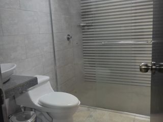 Foto 17 de Casa Amoblada en Alquiler en La Joye Etapa Rubi, 4 Habitaciones, 3 Baños, Piscina, Seguridad.