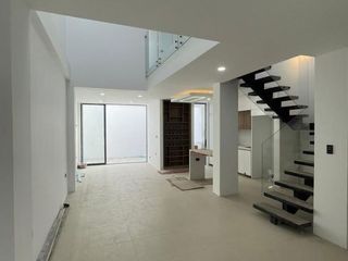 Foto 2 de VENTA CASA NIZA