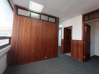 Foto 6 de Venta de Oficina en el centro de Centro de Guayaquil