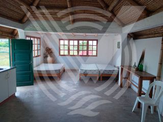 Foto 26 de SE VENDE COMO TERRENO PARA  PROYECTO O CONDOMINIO DE  2,584 m². ¡CAMPO Y PLAYA !...