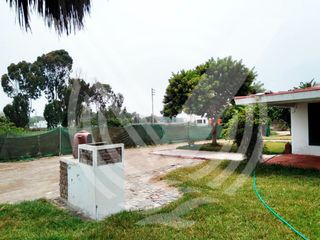 Foto 3 de SE VENDE COMO TERRENO PARA  PROYECTO O CONDOMINIO DE  2,584 m². ¡CAMPO Y PLAYA !...