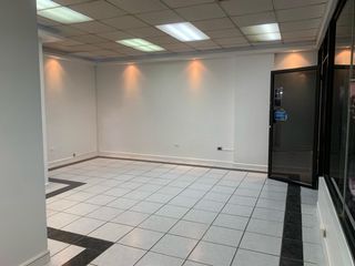 PINZÓN Y COLÓN LOCAL COMERCIAL U OFICINA 35,77m2  U$S 300