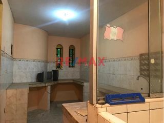Foto 2 de ID: 1081466 Se Vende Casa De Un Piso En San Juan De Lurigancho Jose Carlos Mariategui Galeras