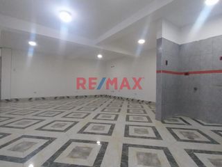 ¡Alquila Ahora Este Local Comercial De 70 M² En Una Zona Concurrida Y Transitada!